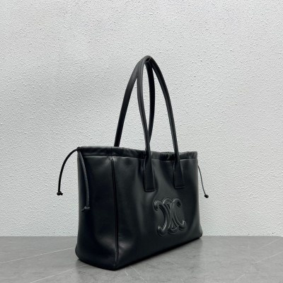 Celine Cabas Drawstring Cuir Triomphe Bag in Black Calfskin CSBS8043