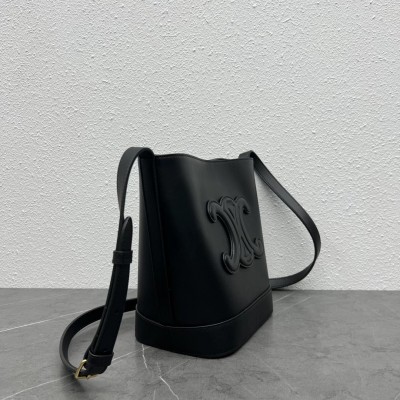 Celine Small Bucket Cuir Triomphe In Black Calfskin CSBS8119