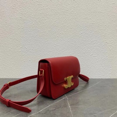 Celine Triomphe Teen Bag In Red Leather CSBS8191